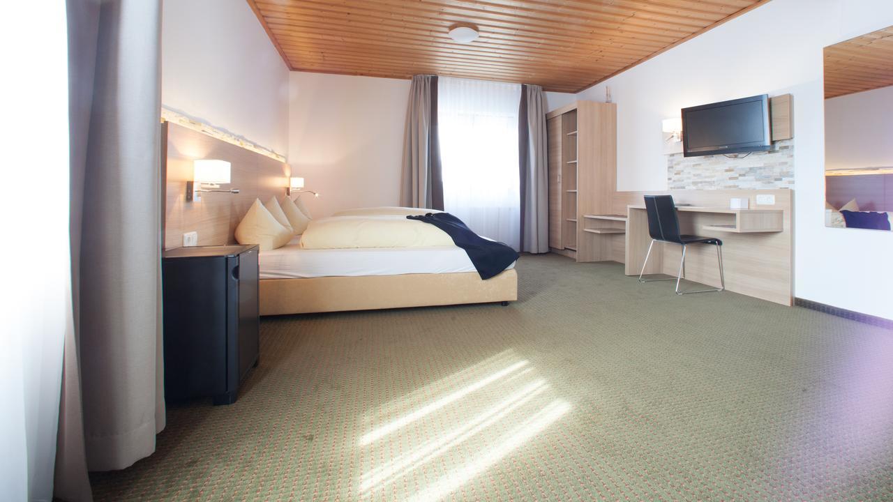 Hotel Vitis แอร์ดิง ภายนอก รูปภาพ